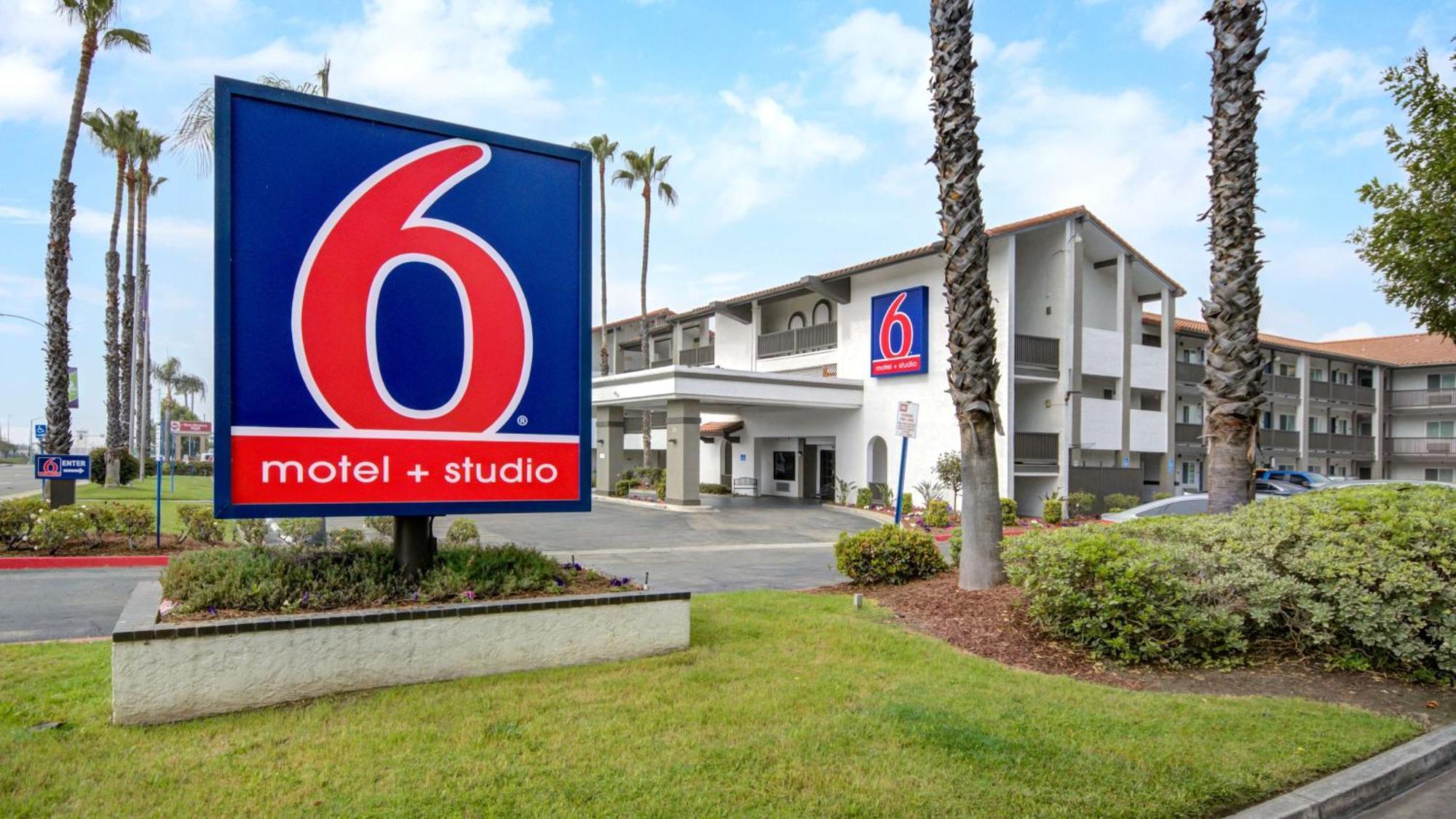 Studio 6 Ontario Ca Convention Center Airport エクステリア 写真